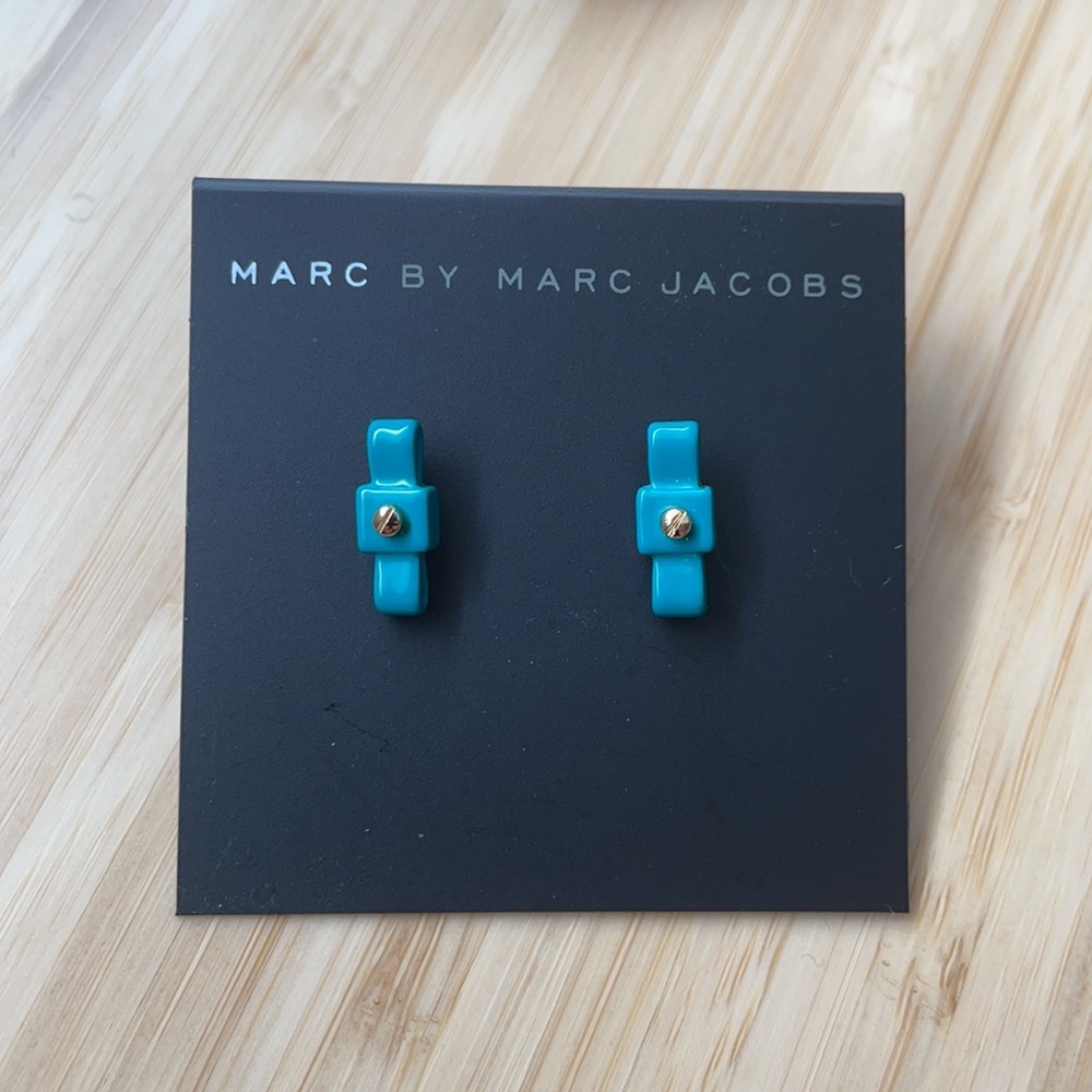 Marc by Marc Jacobs aqua bow stud earrings - Picture 2 of 4